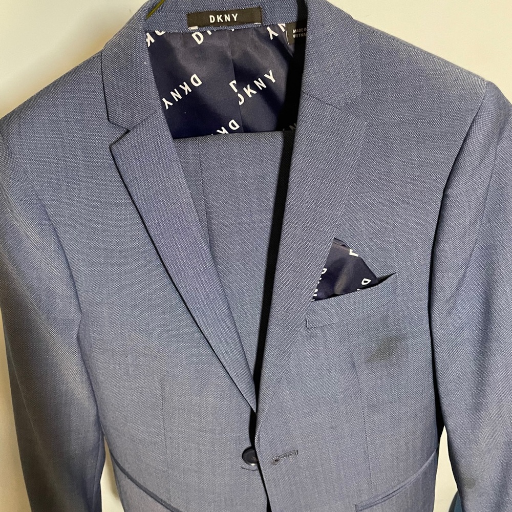 DKNY boys suit set